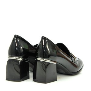 Γ 25509 BLACK PATENT ADAM’S SHOES - Image 3